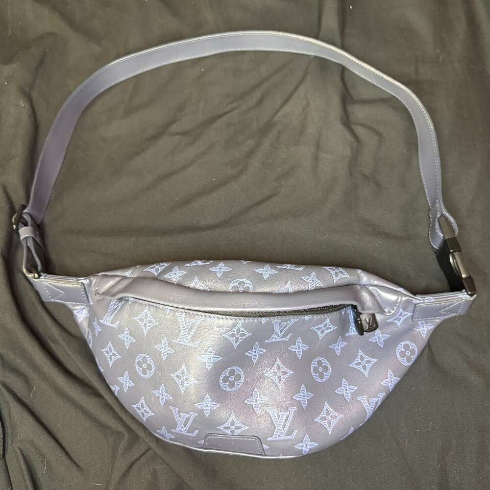 Louis Vuitton PM Shadow Monogram Discovery Bum Bag – Blue (Rare)